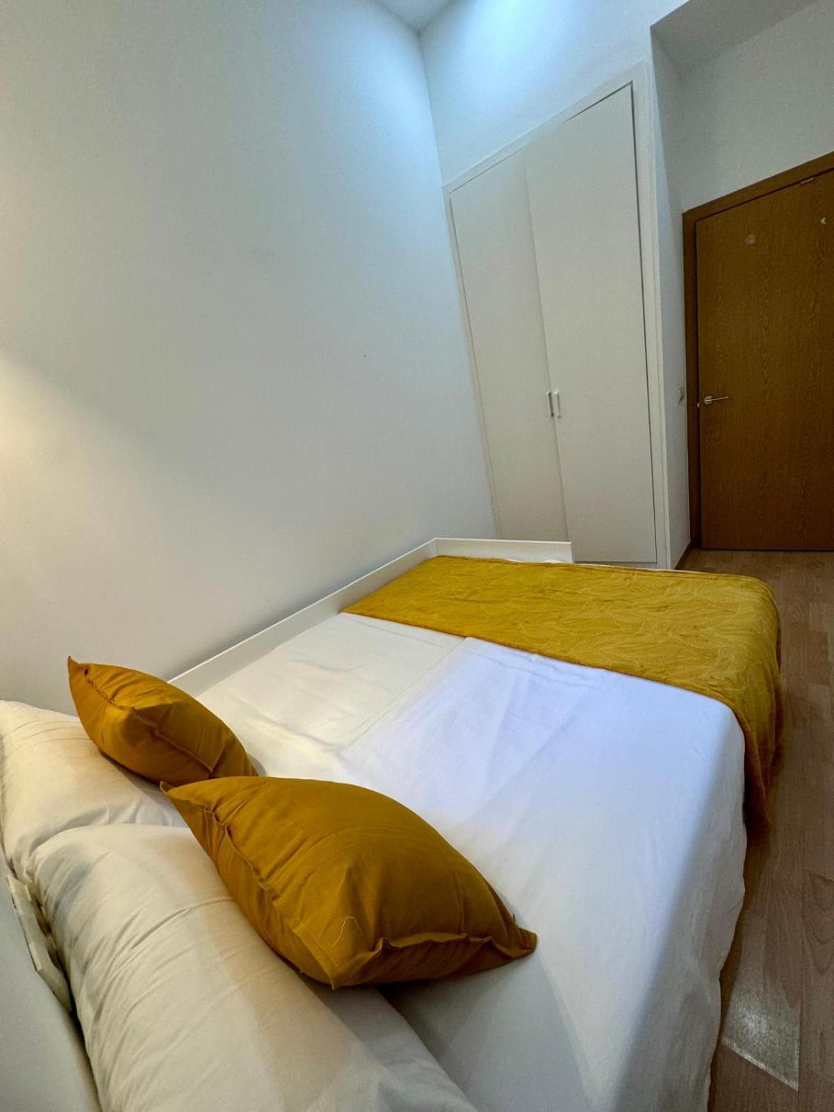 Pamis Apartament Sants, Barcelona Ngoại thất bức ảnh