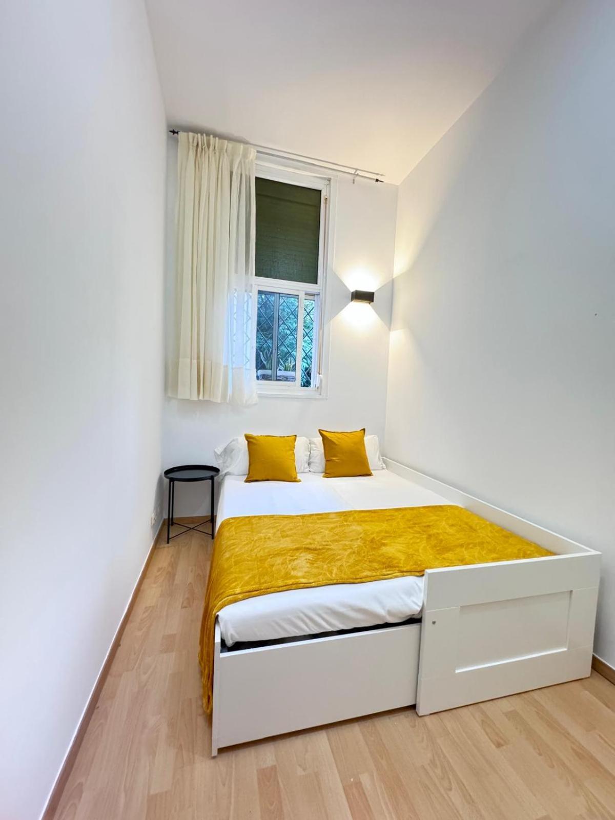 Pamis Apartament Sants, Barcelona Ngoại thất bức ảnh