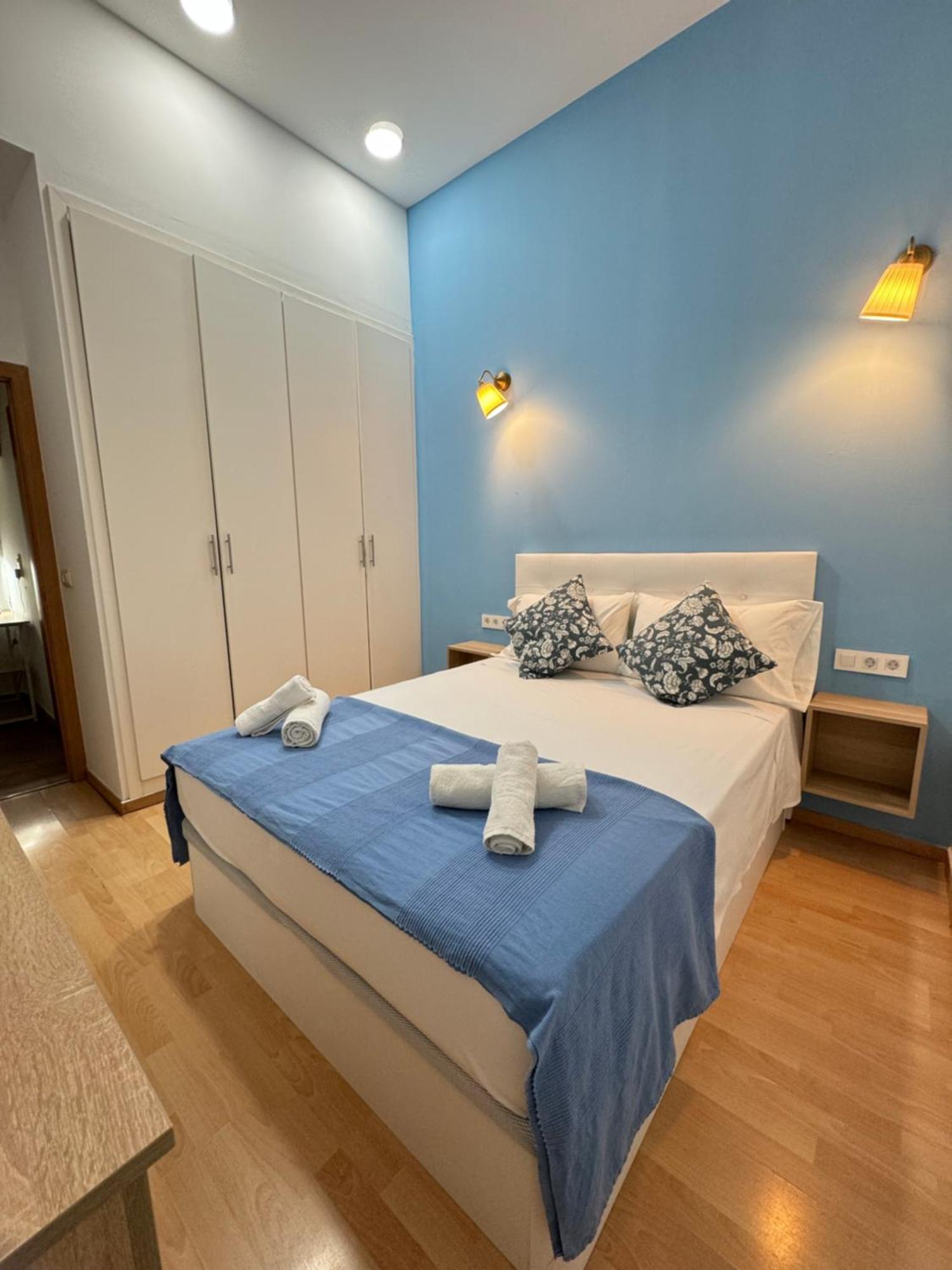 Pamis Apartament Sants, Barcelona Ngoại thất bức ảnh