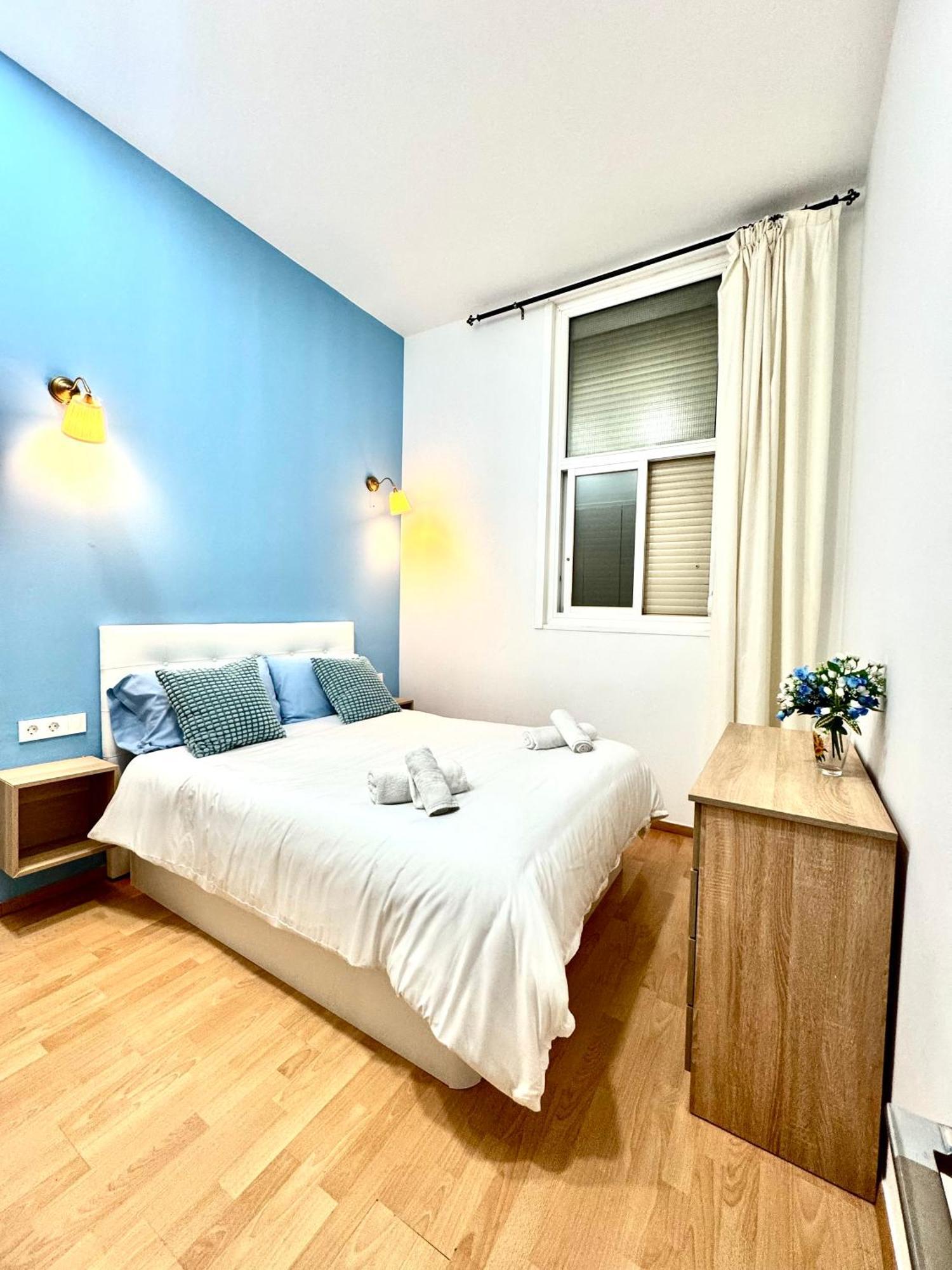Pamis Apartament Sants, Barcelona Ngoại thất bức ảnh